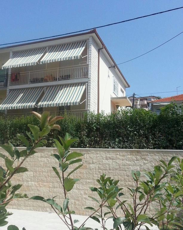 Apartment Ivo Trogir Extérieur photo